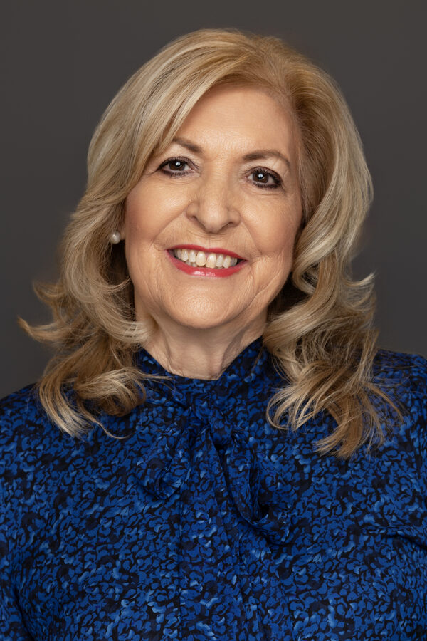 Photo of Janis Stapleton